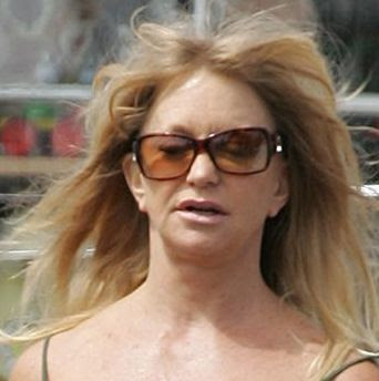 Goldie Hawn Plastic Surgery on Thought Plastic Surgery Was Supposed To Make You Look Better  My