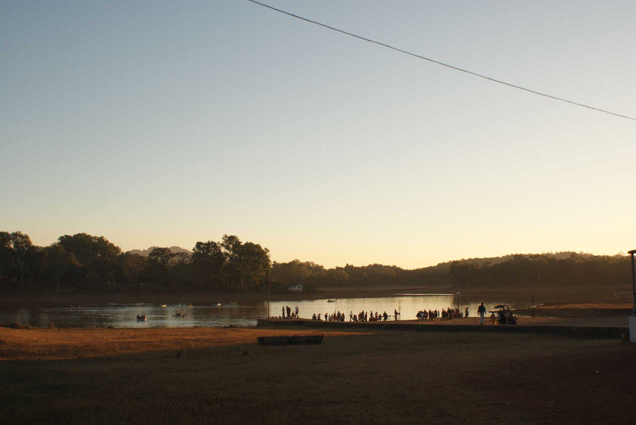 [Pachmarhi+3-12.jpg]