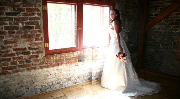 [Mitten+Bride.jpg]