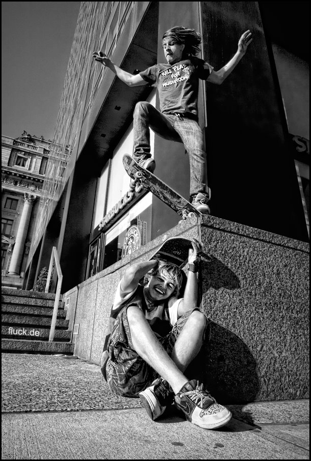 [FunWithSkateboards.jpg]