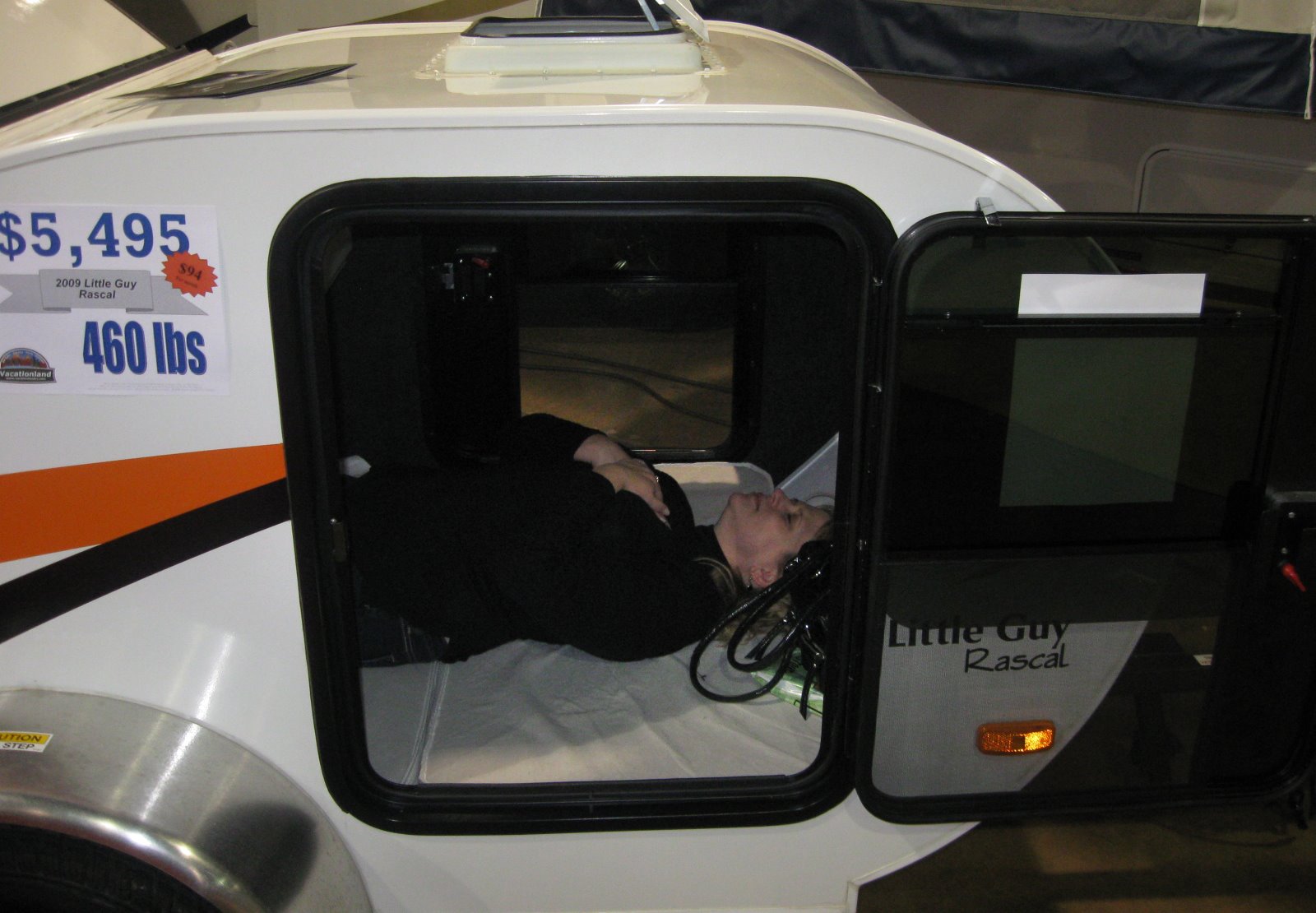 [mini_camper.JPG]
