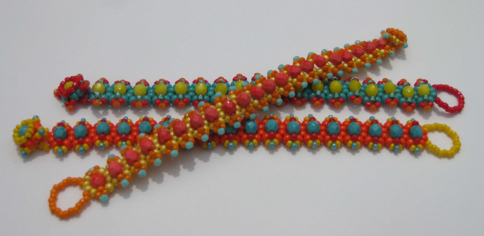 beading projects We hook you up with the best free jewelry projects check out 100s of dazzling, beautiful, on-trend beading projects for beaders of all skill levels. beading projects We hook you up with the best free jewelry projects check out 100s of dazzling, beautiful, on-trend beading projects for beaders of all skill levels.