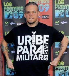 Calle 13  Uribe Para militar