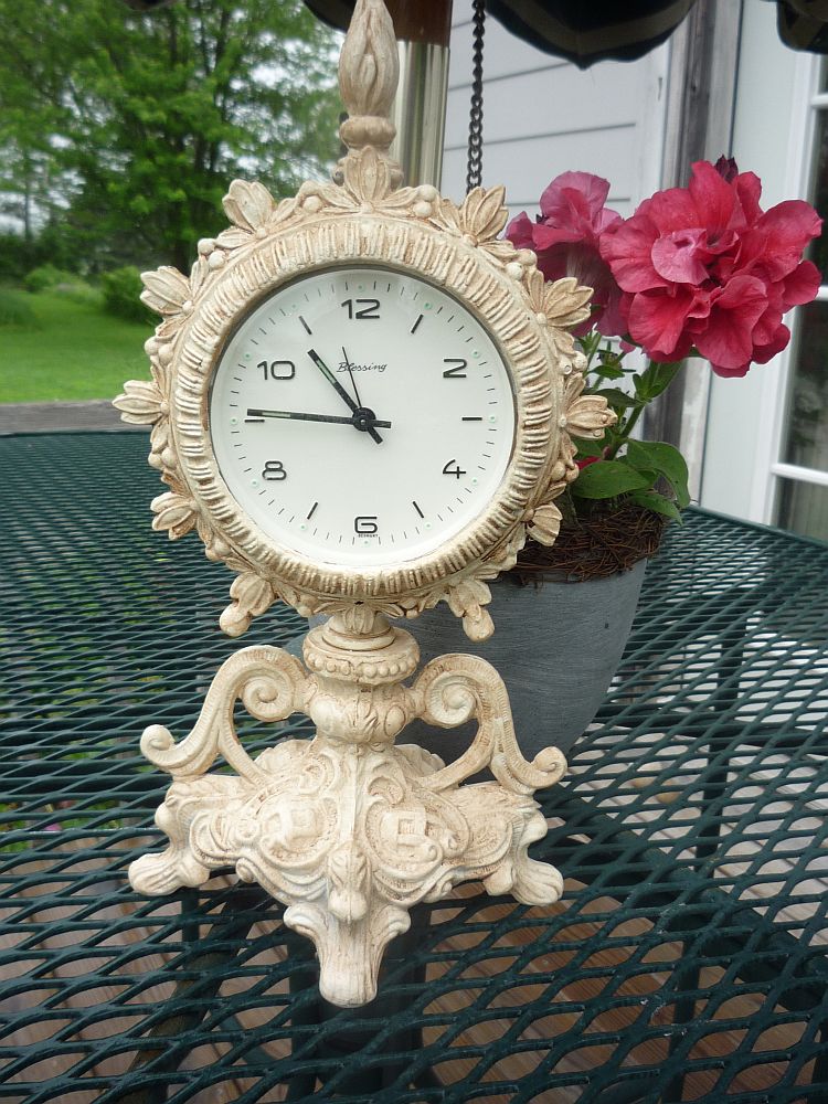 Green Willow Pond Vintage Looking Clock