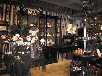 creative sparks: Halloween at Roger's Gardens