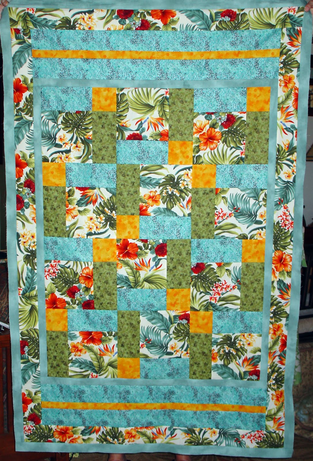 Felines and Fibre Arts Hawaiian Fabric Quilt Part 1