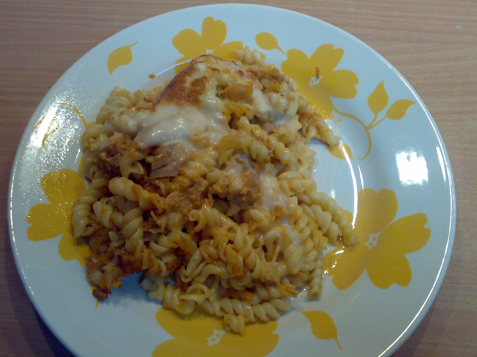 [MASSA+COM+ATUM+GRATINADA.JPG]