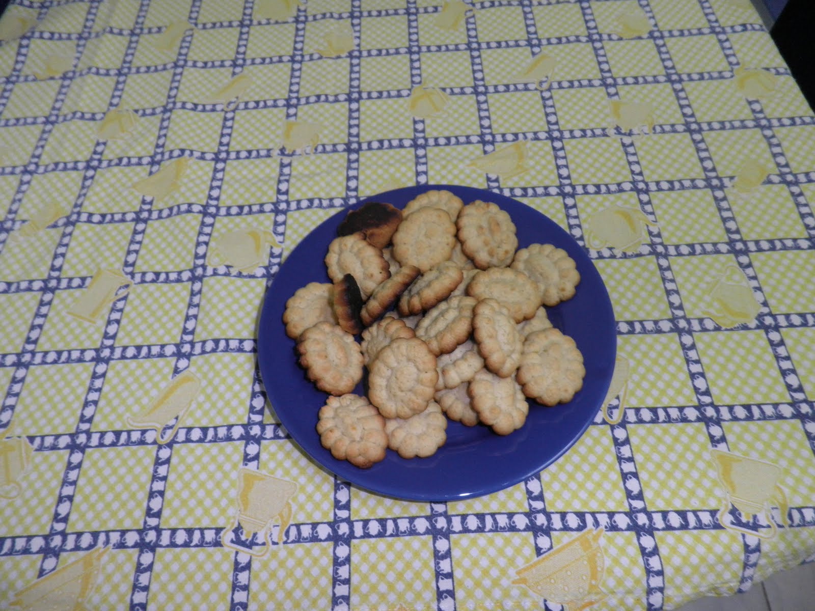 [BISCOITOS+DE+LIMÃO+E+CARDAMOMO.JPG]