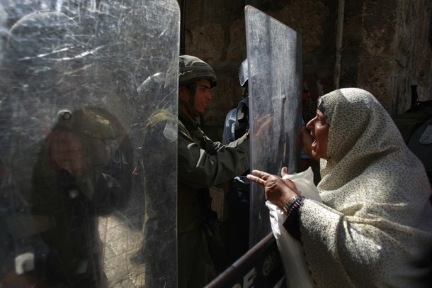 [091025183334dMj7.jpg]