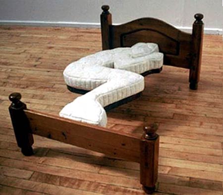 [odd-bed.jpg]