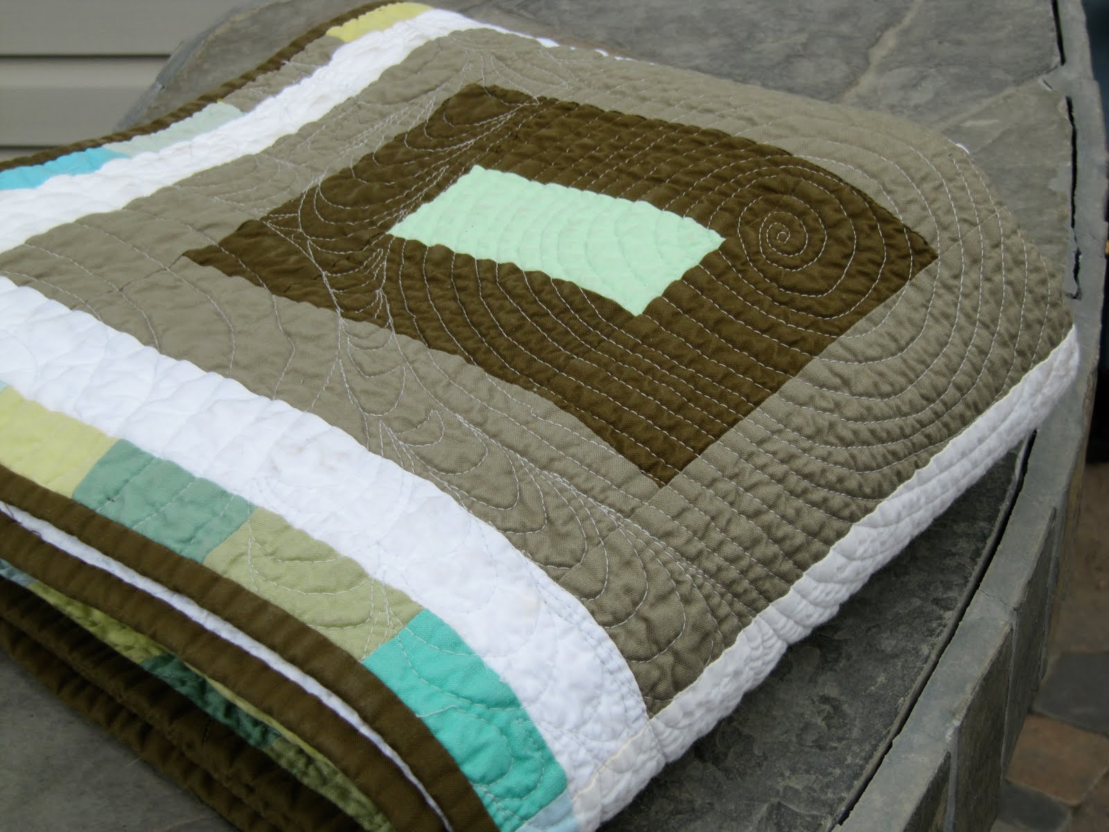 Urban Quiltworks Bedford Quilt...
