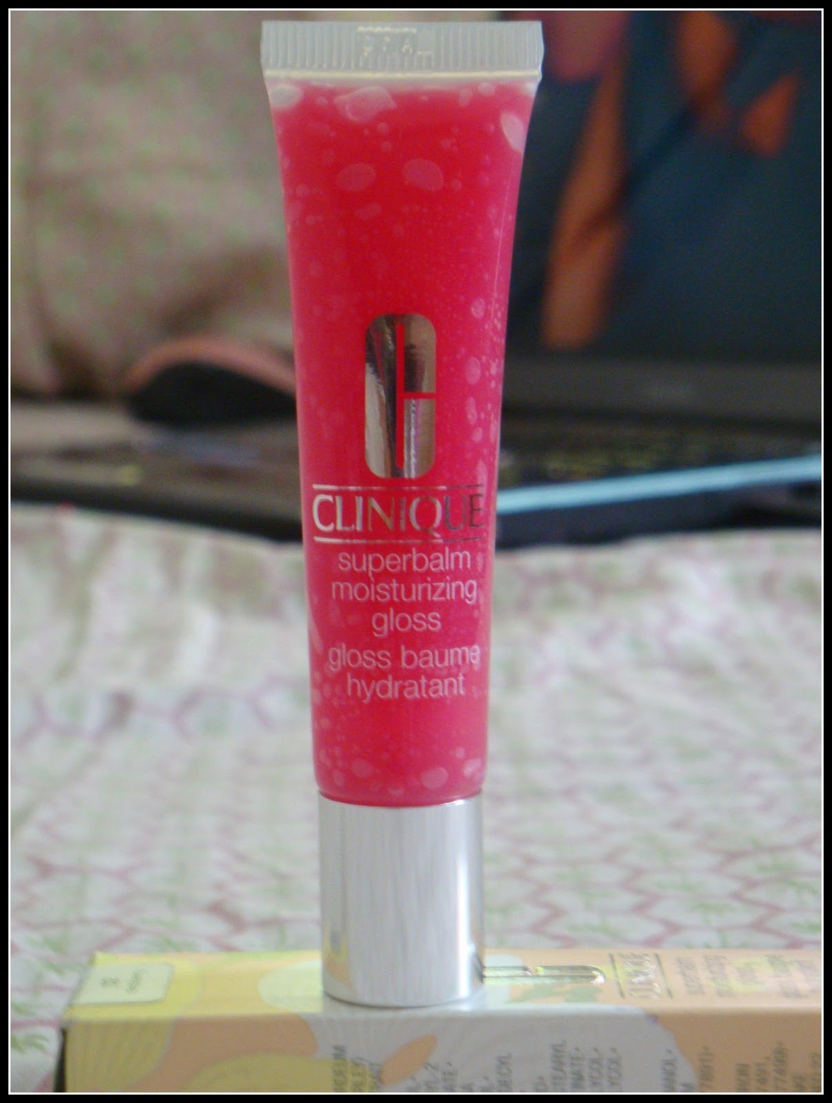 A Sweet Kiss Clinique Superbalm Moisturizing Gloss