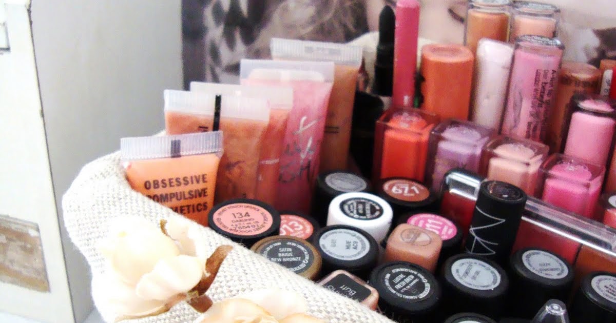 B U B B L E G A R M Make Up Storage