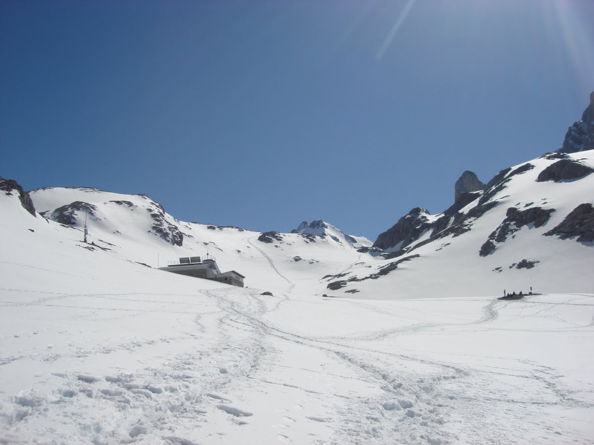 [DSC03860+[Desktop+Resolution].JPG]