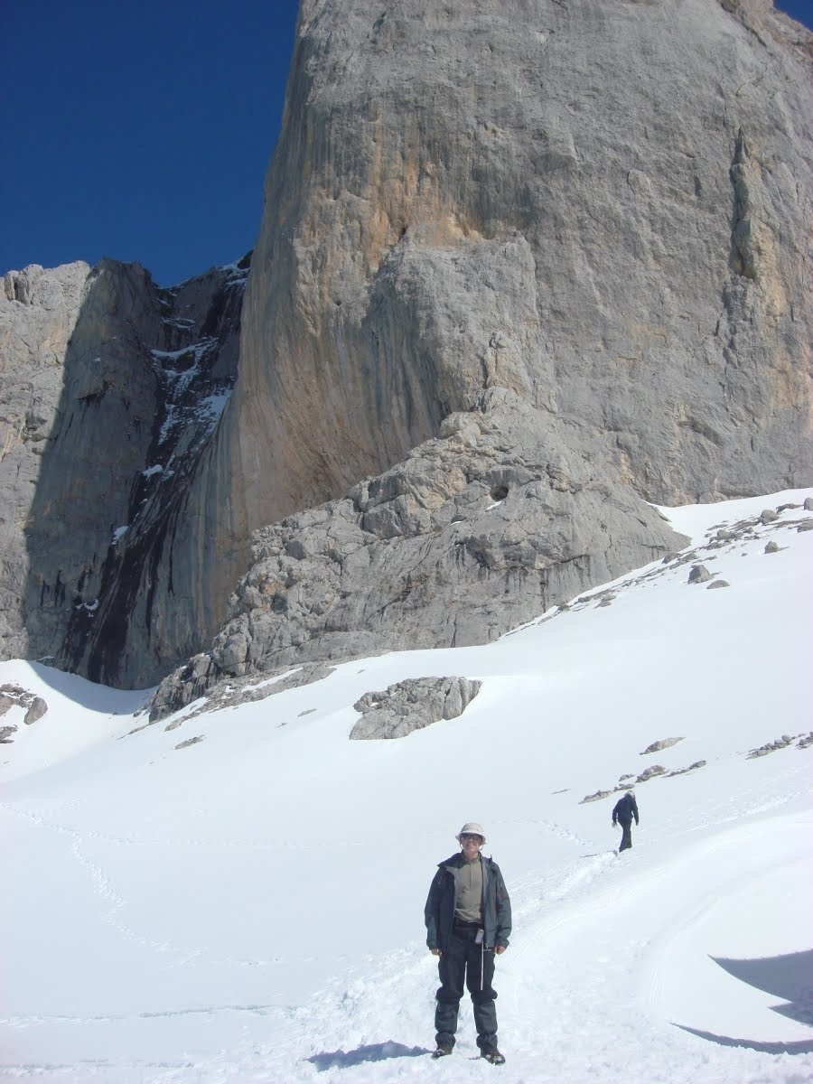 [DSC03852+[Desktop+Resolution].JPG]