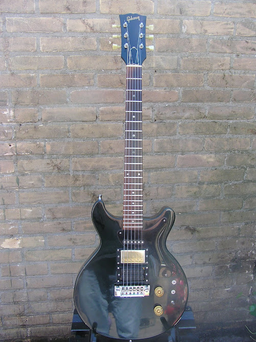 Gibson%20Spirit%20front.JPG