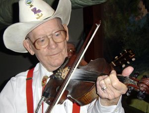 [luderin+darbone.jpg]