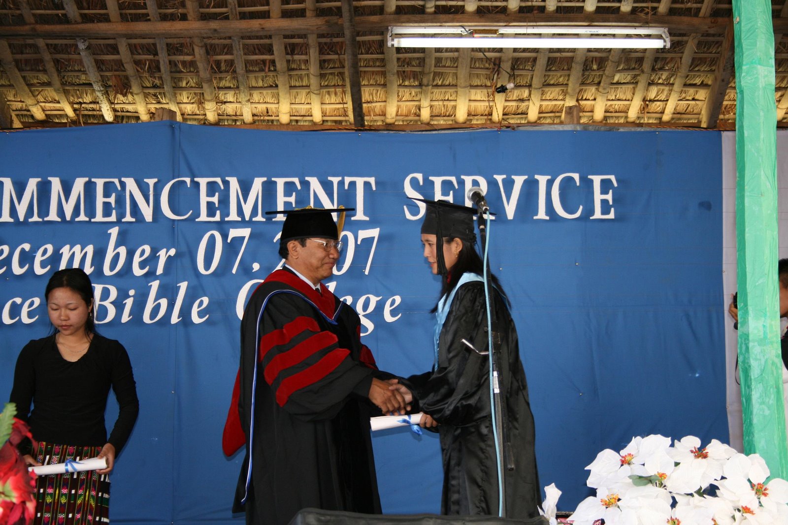 [Commencementgbc.JPG]