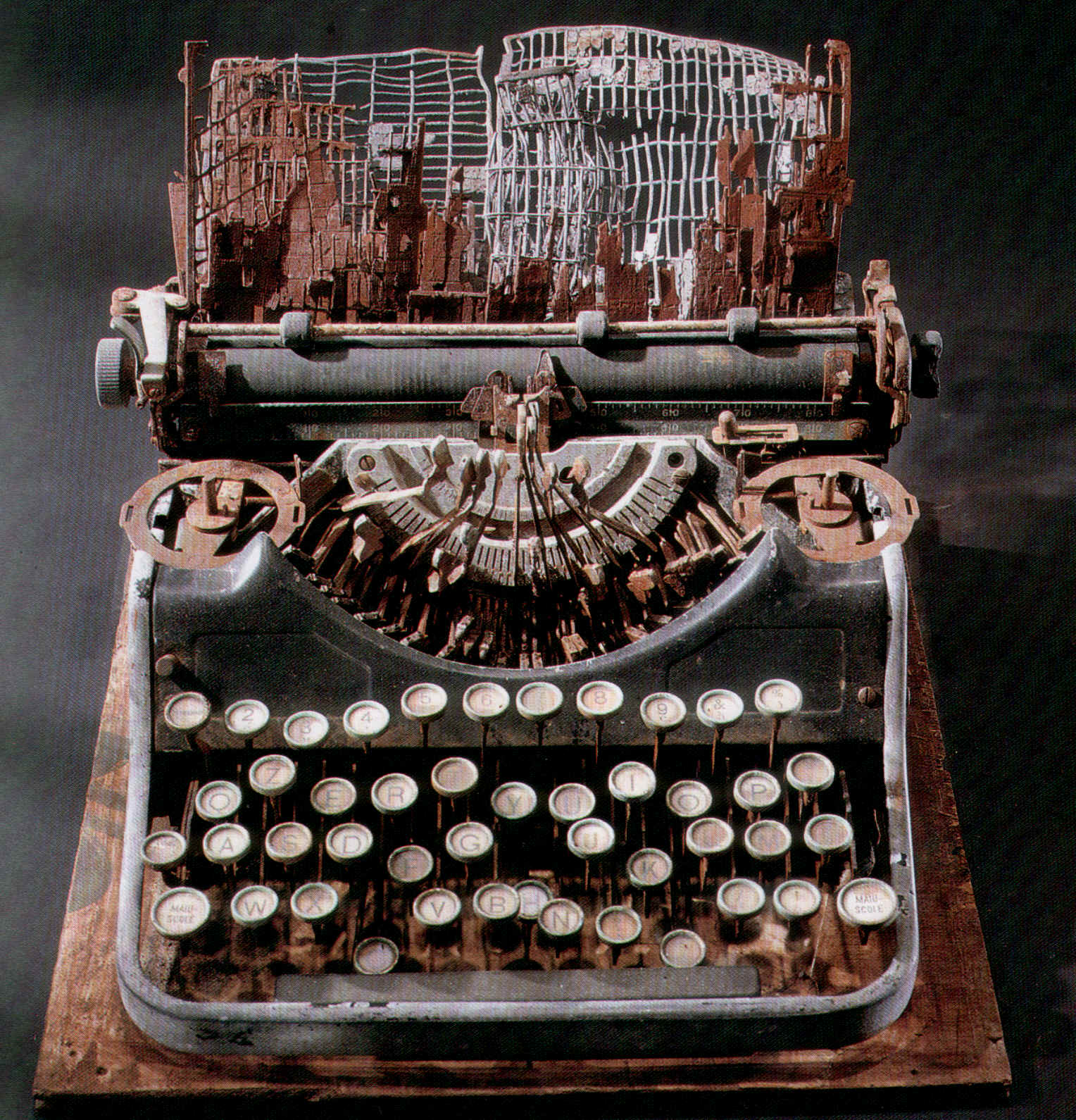 [macchina%20da%20scriverejpg.jpg]