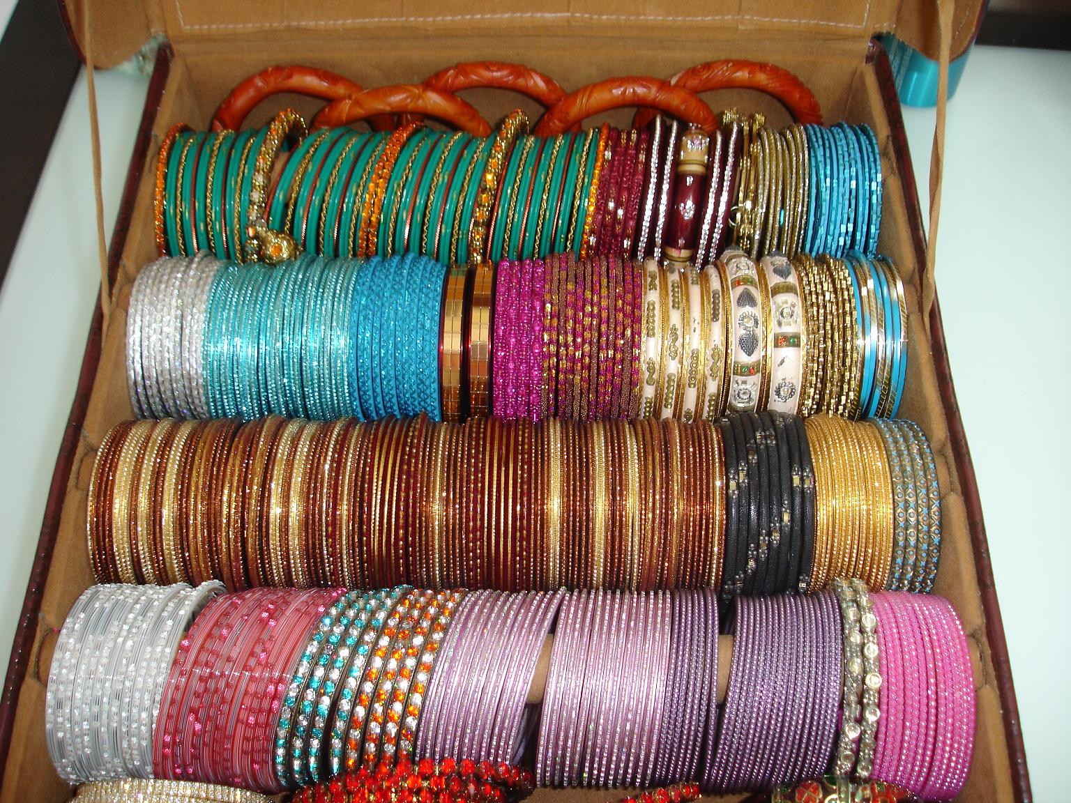 Bangle Boxes