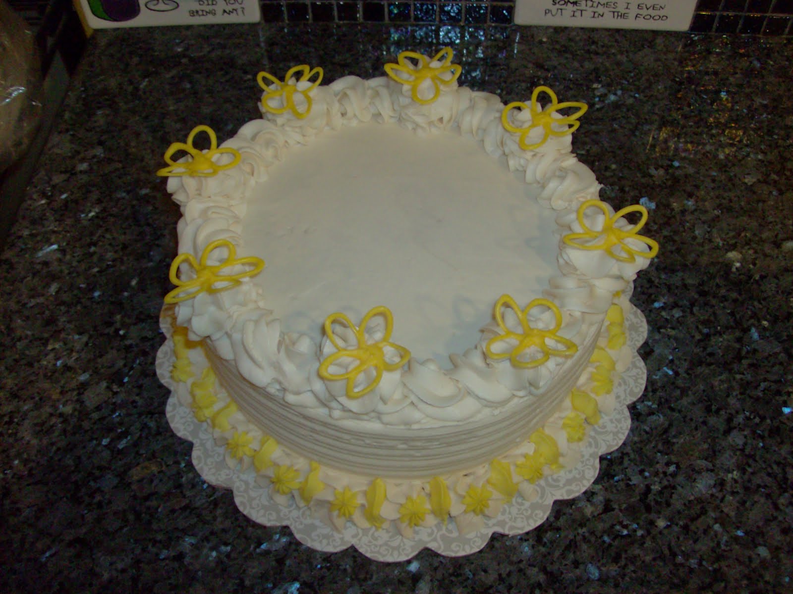 Lemon Cake Decorating