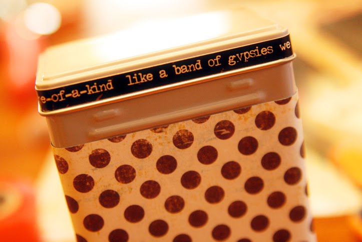 [6+strip+of+words+around+edge.jpg]