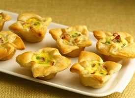 [Crescent+Bacon-Cheese+Tartlets.jpg]