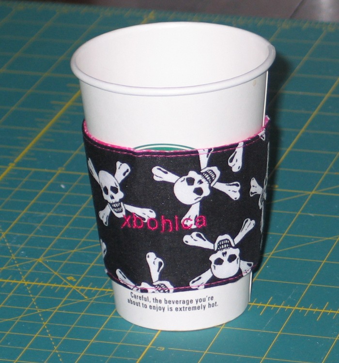 [coffeesleeve_devon.JPG]