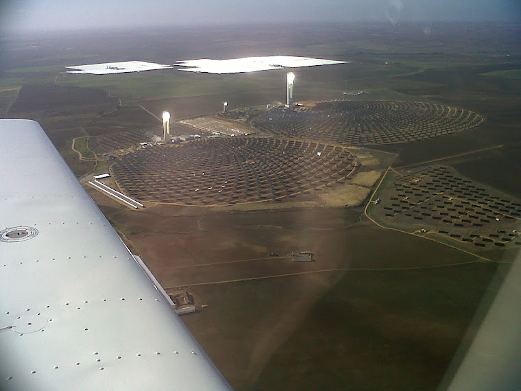 Central termica desde el aire huevar