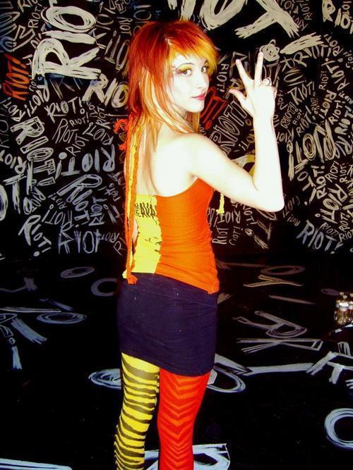 hayley williams twitter pic hayley williams twitter scandal pic. hayley williams twitter pic