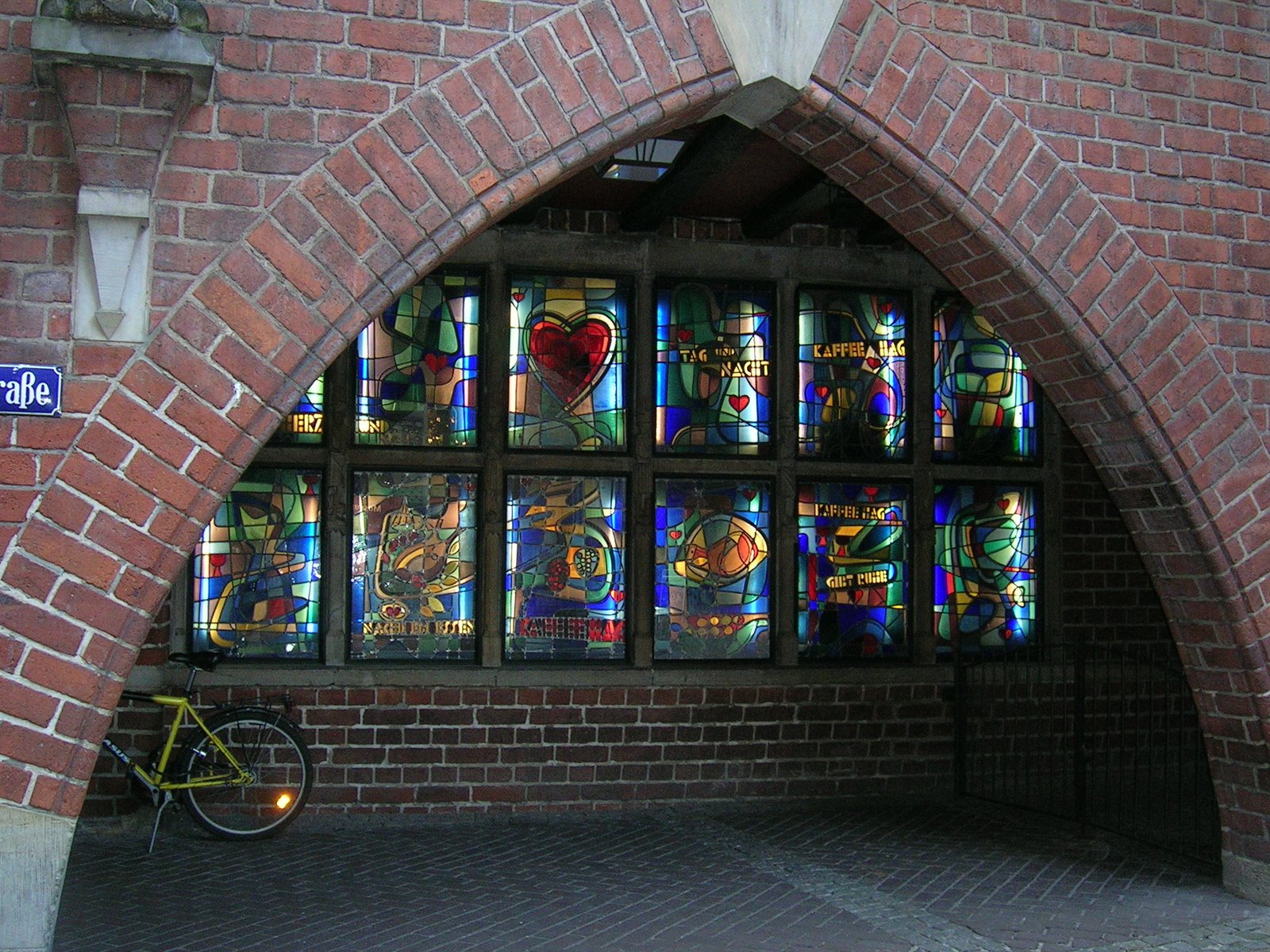 [DSCN1290.JPG]