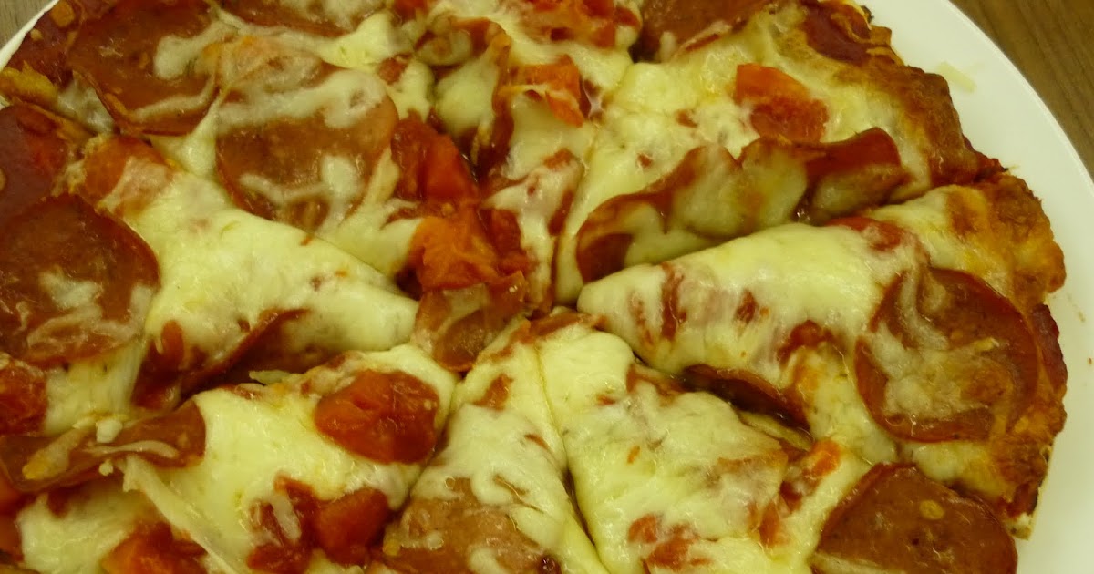 HAWDLU Beef Pepperoni Pizza and Chicken Mushroom Pizza