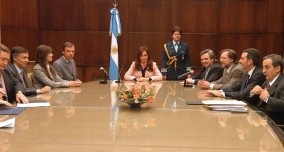 [Cristina+Fernandez+de+Kirchner+4.jpg]