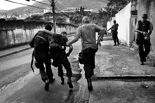 10 Fotos da Violência no Rio de Janeiro - 03
