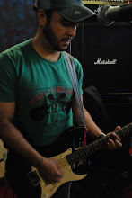 Flávio Siqueira - Guitarra