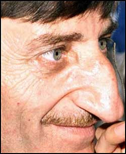 http://3.bp.blogspot.com/_SKp2_4Hap48/TS8ba1ruUBI/AAAAAAAA16E/yjLNsJvEfEY/s400/narizon.jpg
