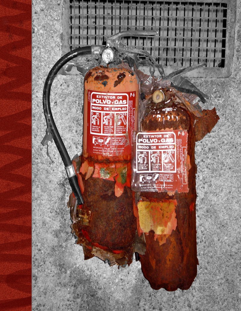 Inspeção de extintores de incêndio