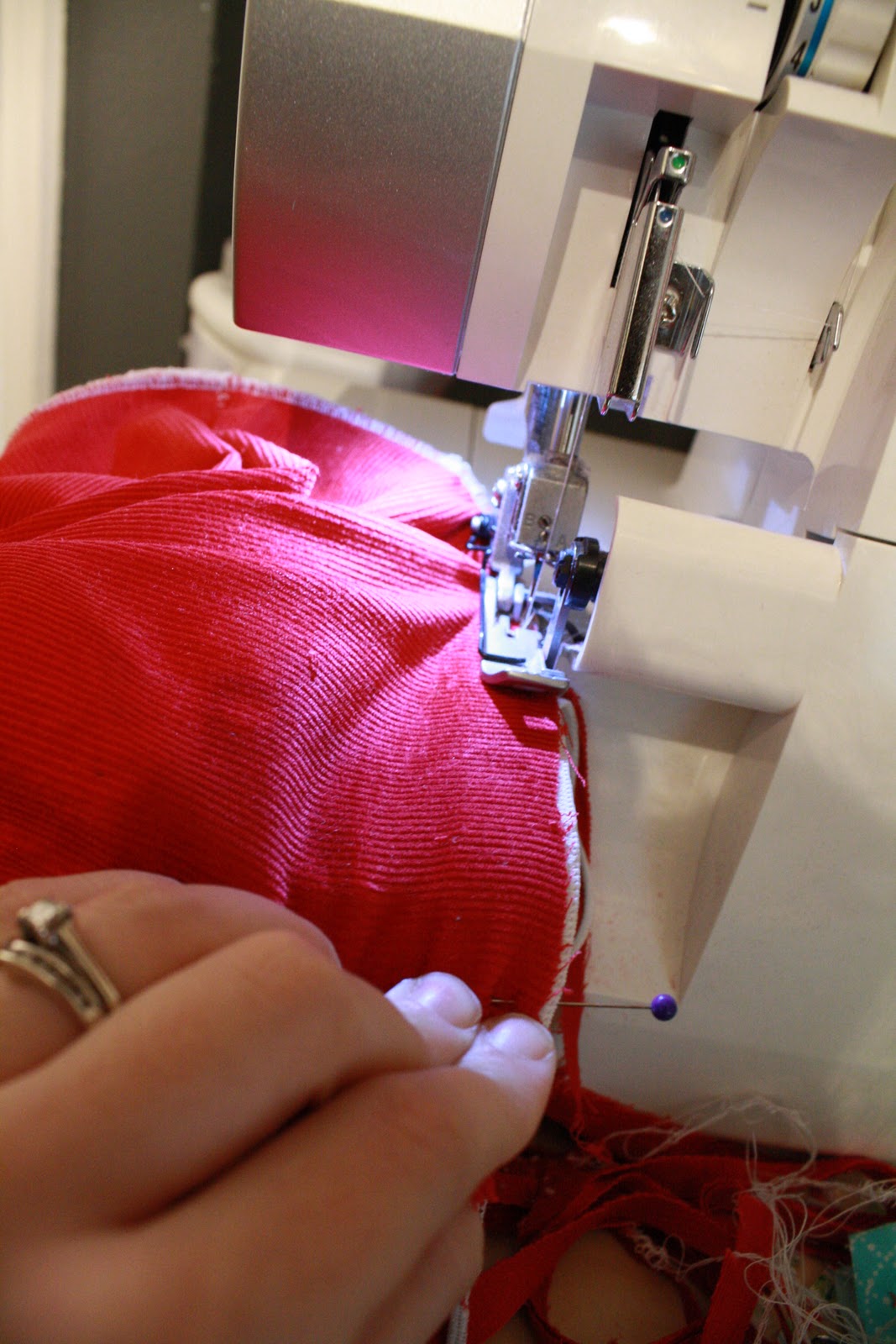 The Naptime Report Serger Elastic Waistband Tutorial