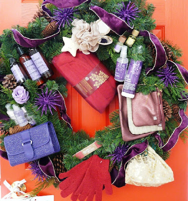 Sherway Gardens Red Door Wreath Fundraiser