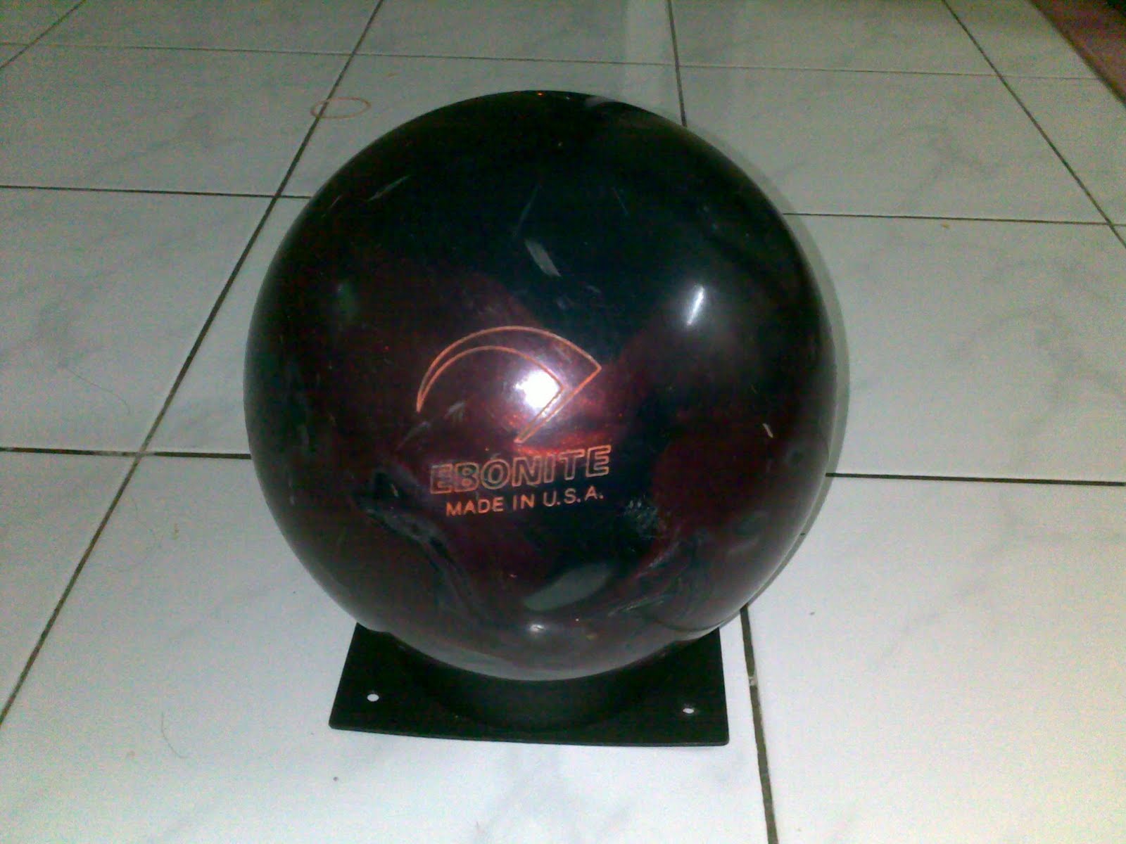 KEDAI BOWLING ONLINE High Performance Bowling ball Ebonite Angular One
