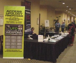 [Front+Table+Blog.jpg]