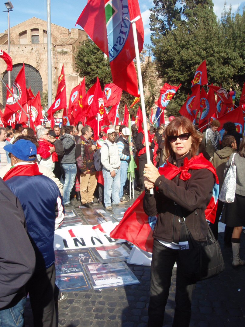 [France2006446Sm.jpg]