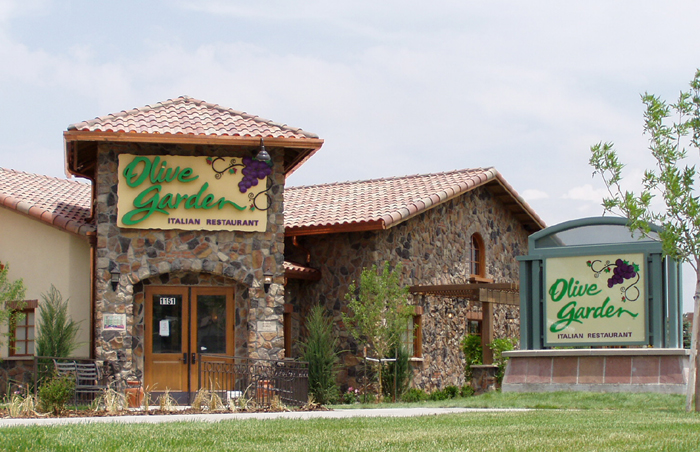 Lauren Elizabeth Tremor Waco Restaurants Olive Garden