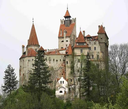 [castillo_dracula.jpg]