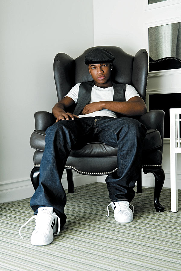 [613.x600.music.ne-yo.prev.jpg]