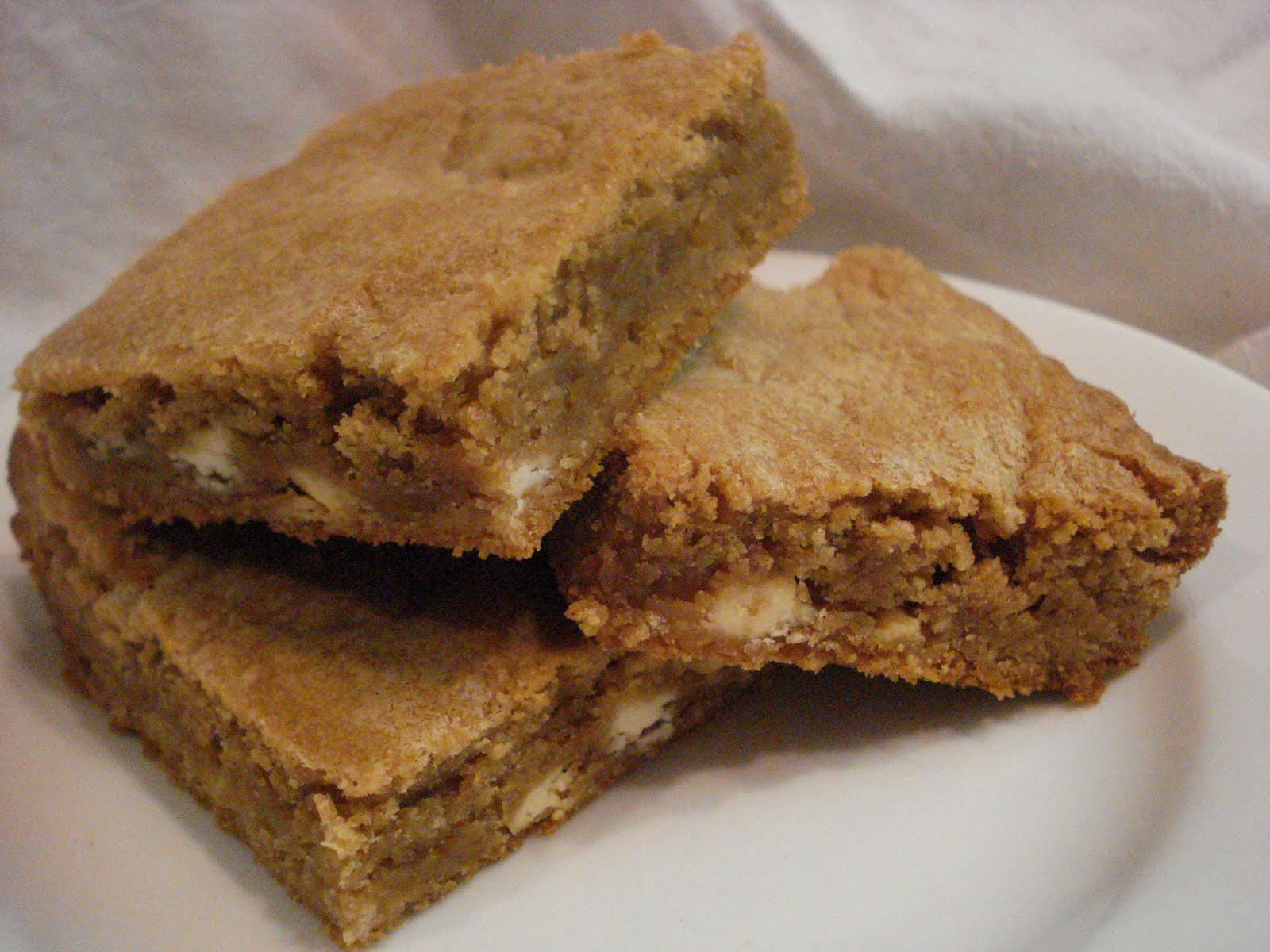 The Cookie Scoop Peanut Butter White Chocolate Blondies