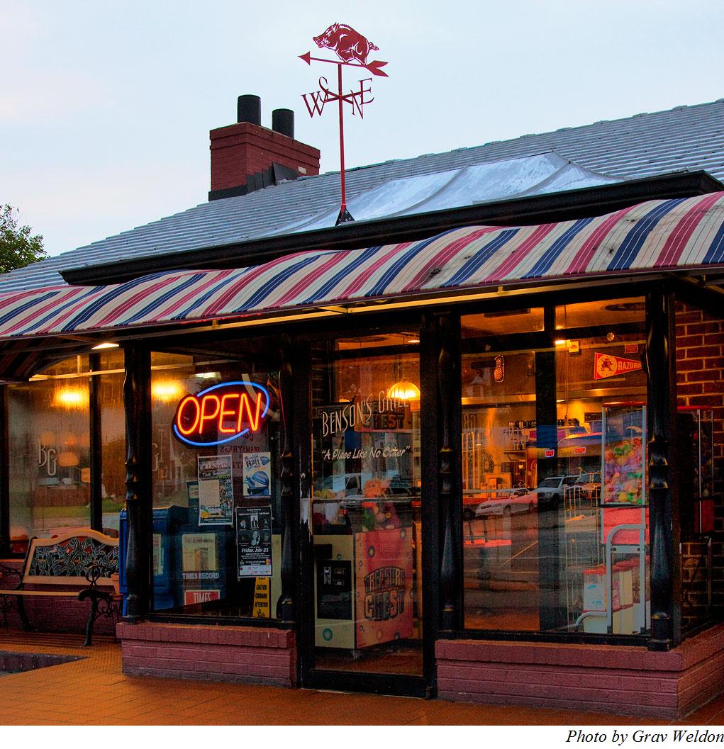 12 Hours in Dinerland. Tie Dye Travels with Kat Robinson Arkansas's