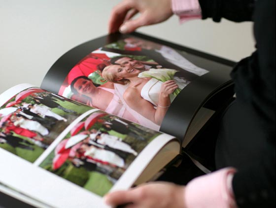 [page2-features2.jpg]