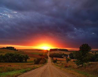 http://3.bp.blogspot.com/_SZqqXeCx85I/TG-mF2fiPjI/AAAAAAAAJ-Y/SYXv3bxOHk4/s1600/camino1.jpg