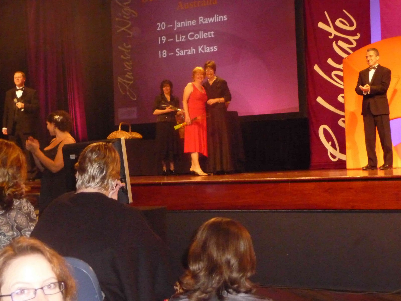 [Blogg_classP1010198.jpg]